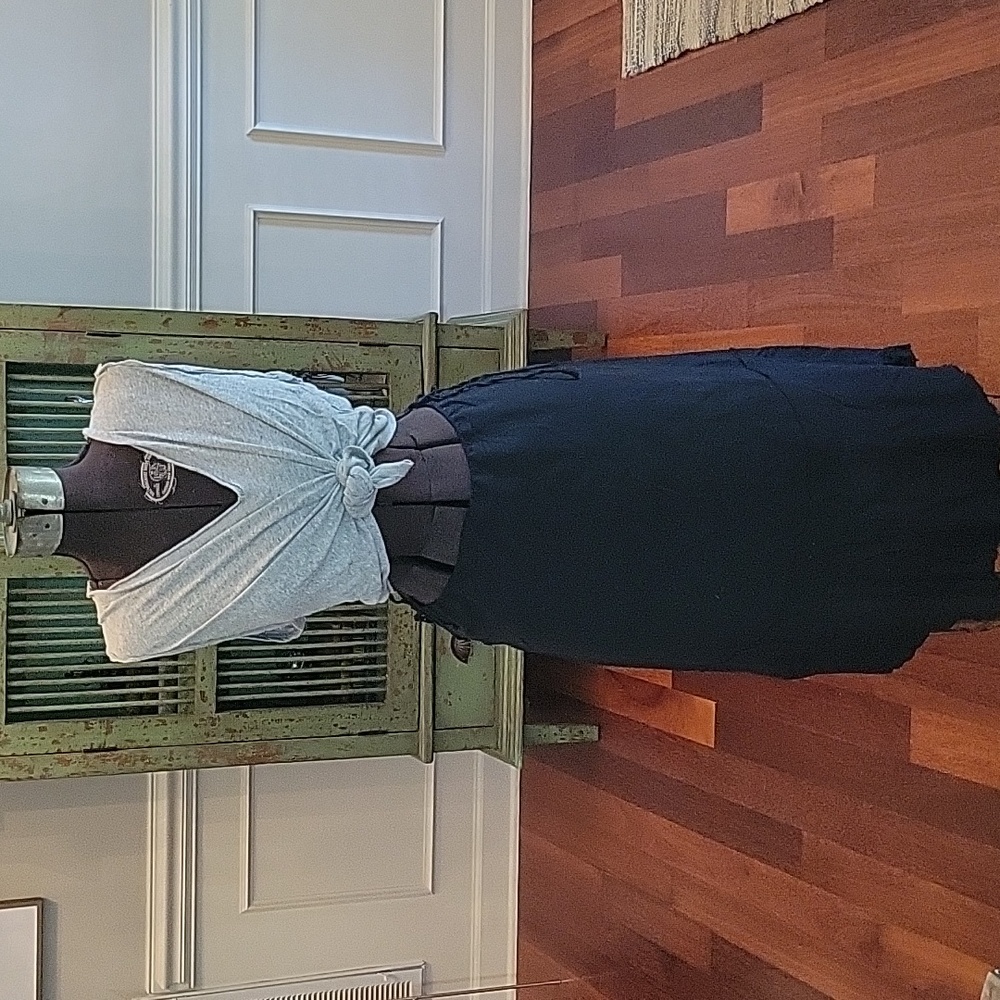 Very Light Adjustable Black Maxi Skirt 8